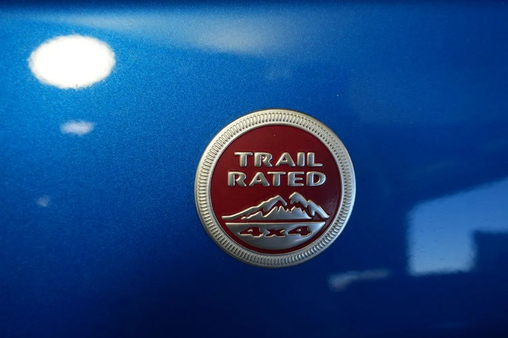 Used 2020 Blue Jeep Trailhawk image 16