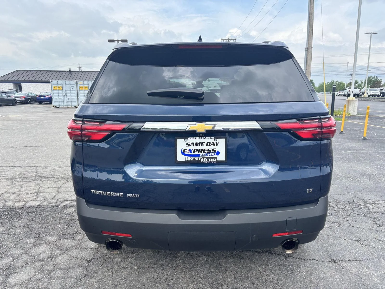 Used 2023 Northsky Blue Metallic Chevrolet LT Cloth image 6