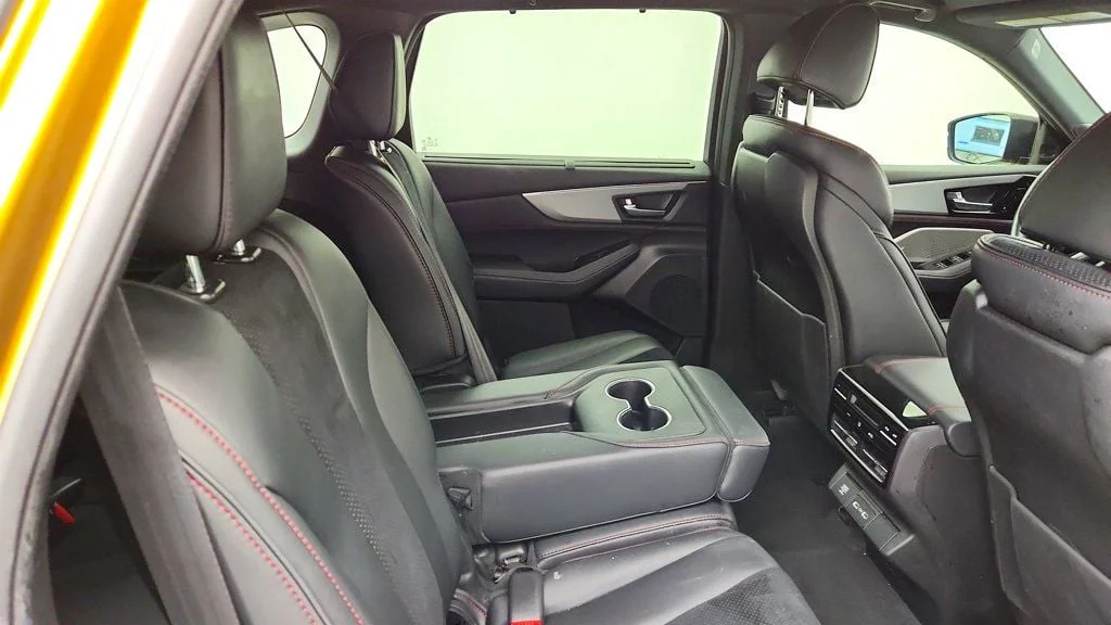 Used 2022 Tiger Eye Pearl Acura Type S SH-AWD image 20