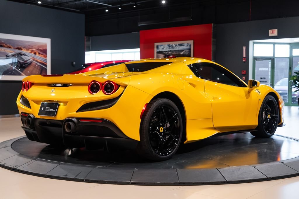 Certified Used 2023 Giallo Triplo Strato Ferrari Base image 48