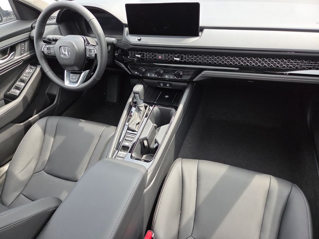 New 2026 Platinum White Pearl Honda Touring image 31