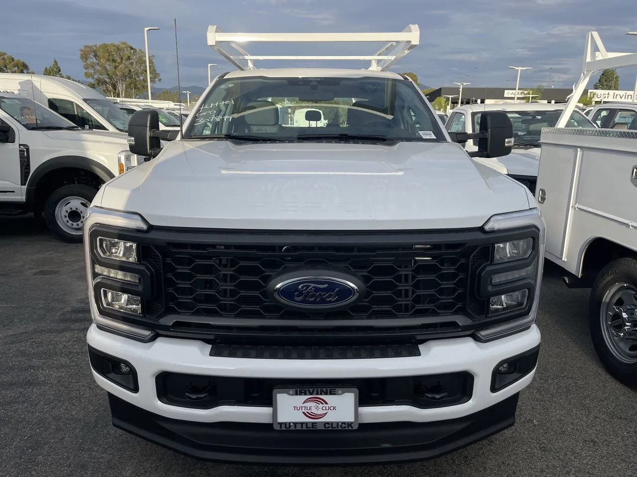 New 2026 Oxford White Ford XL image 2
