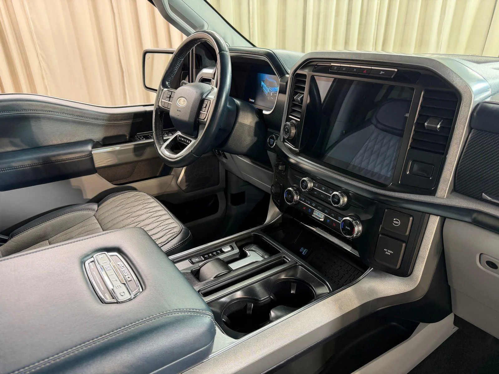 Used 2023 Agate Black Metallic Ford Limited image 54