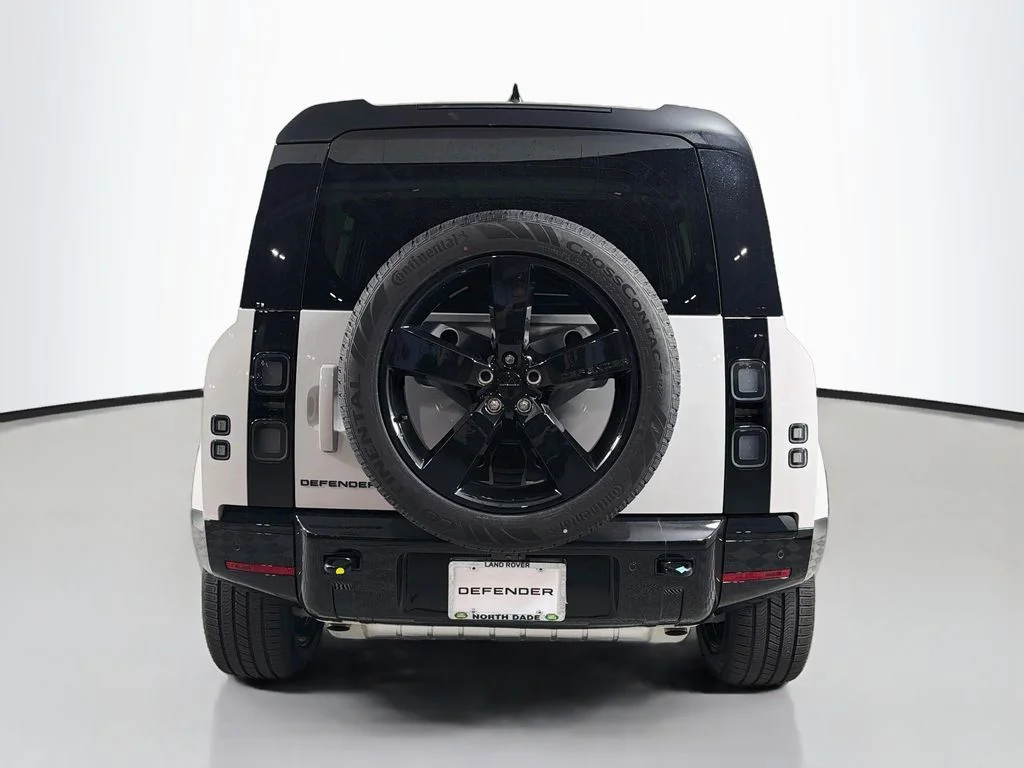 New 2026 Borasco Grey Land Rover X-Dynamic SE image 6
