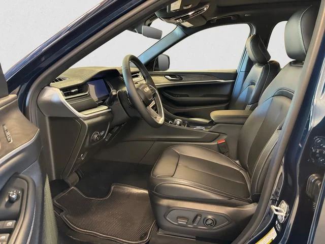 New 2027 Blue Jeep Limited image 10