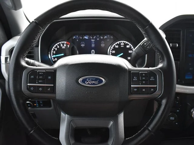 Used 2023 White Ford XLT image 15
