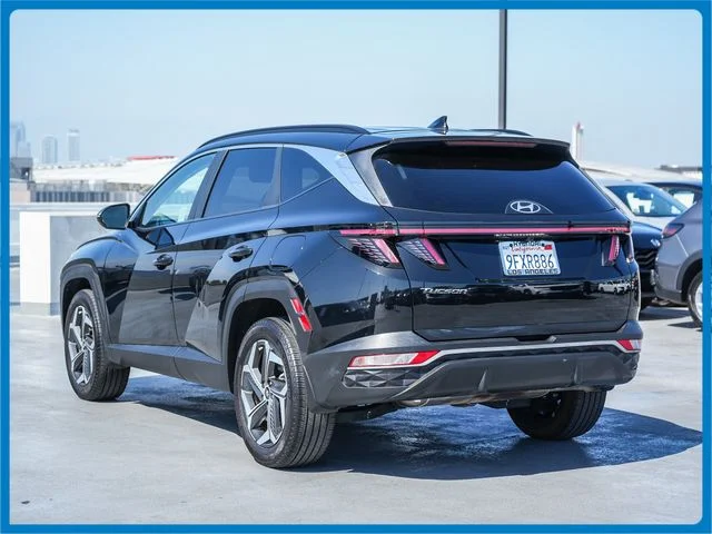 Used 2023 Black Hyundai SEL image 11