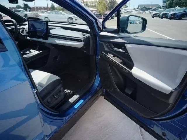 New 2026 DAYBREAK BLUE PEARL Subaru Limited image 14