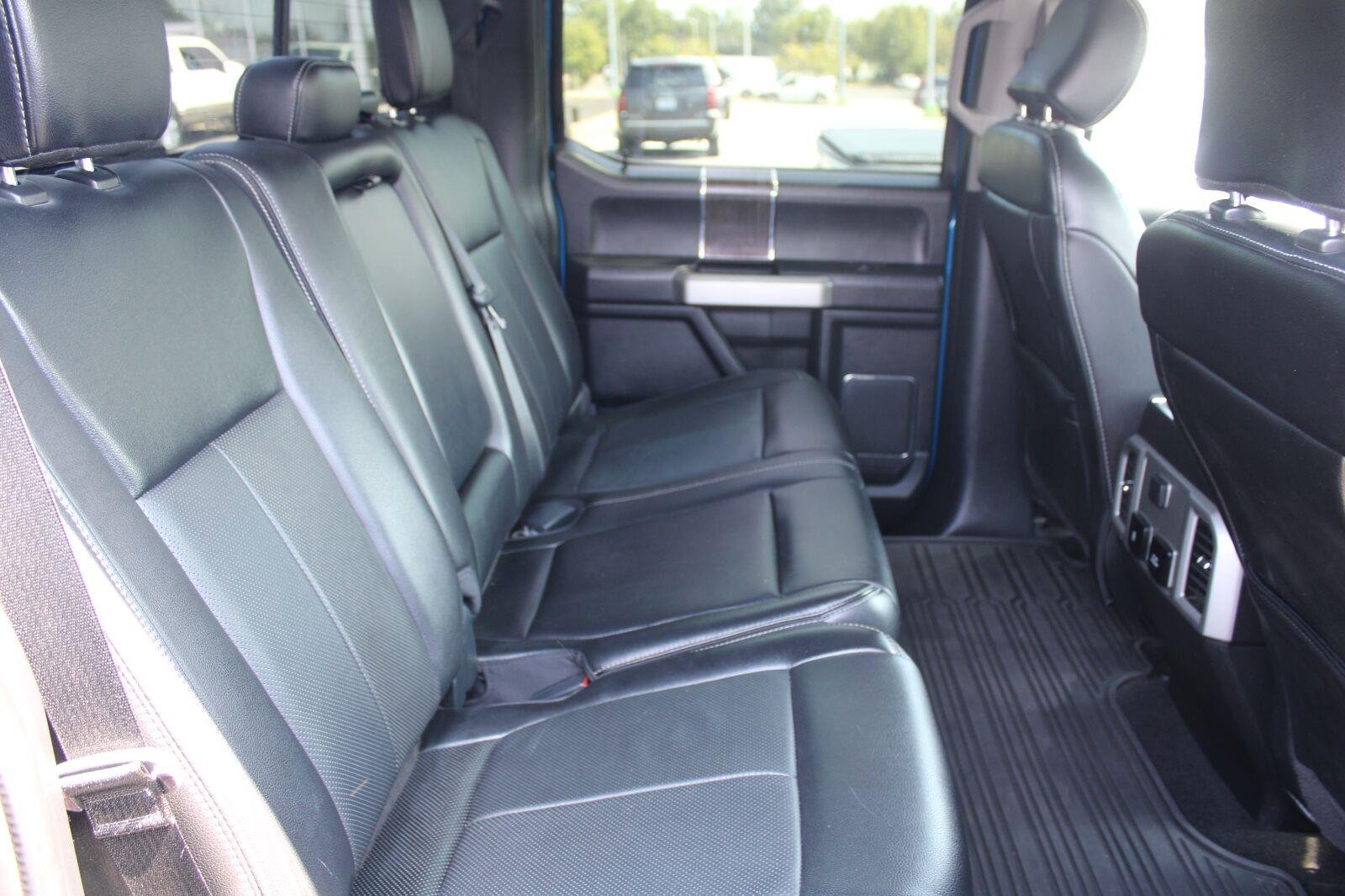 Used 2020 Velocity Blue Ford Lariat image 5
