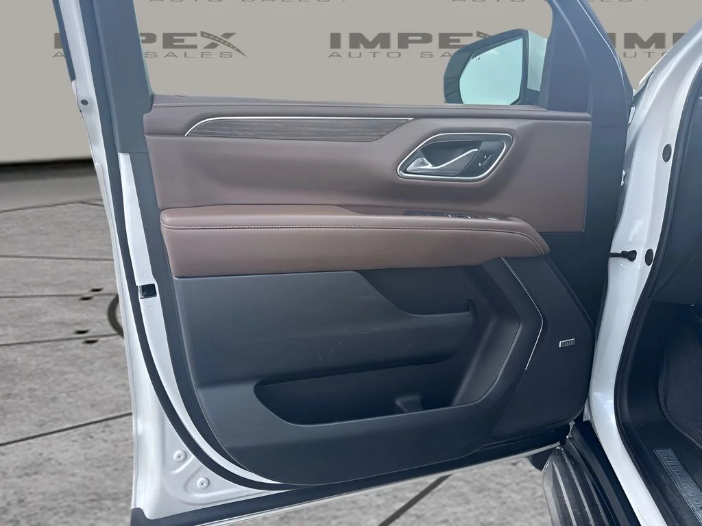 Used 2024 Beige Chevrolet High Country image 18