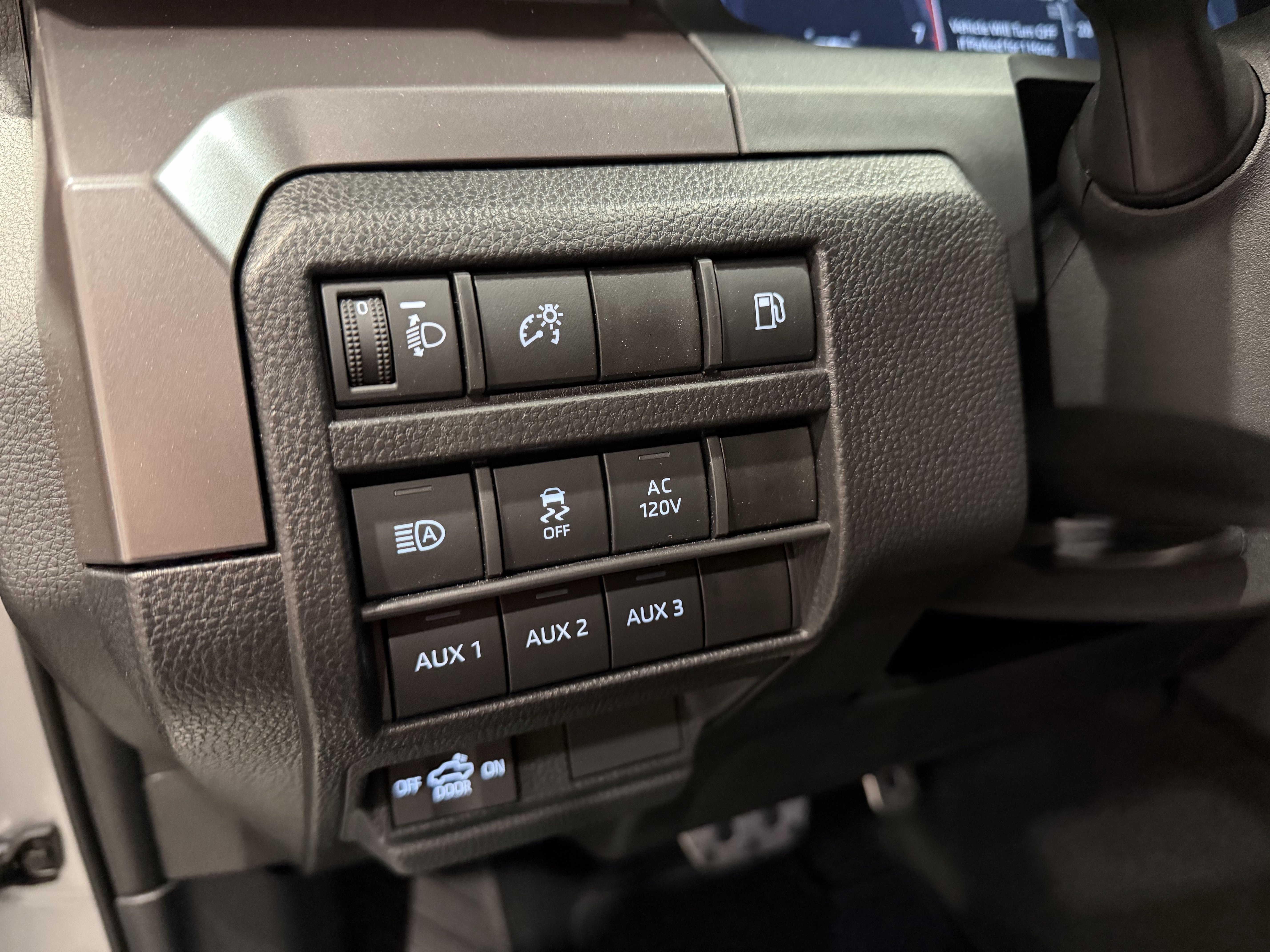 2025 Toyota Tacoma TRD Sport - Photo 22