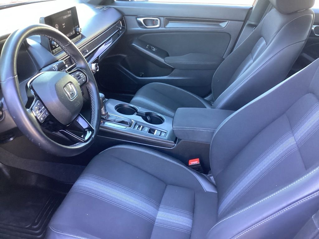 Used 2022  Honda Sport image 5