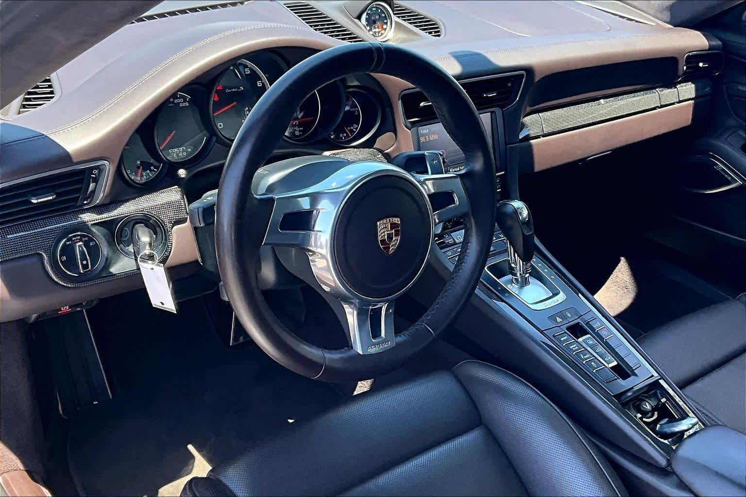 Used 2014 Dark Blue Metallic Porsche Turbo S image 13