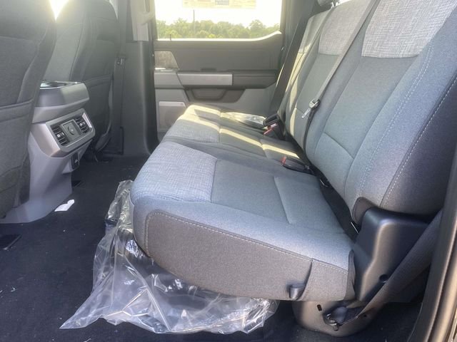 New 2026 Agate Black Metallic Ford XLT image 11