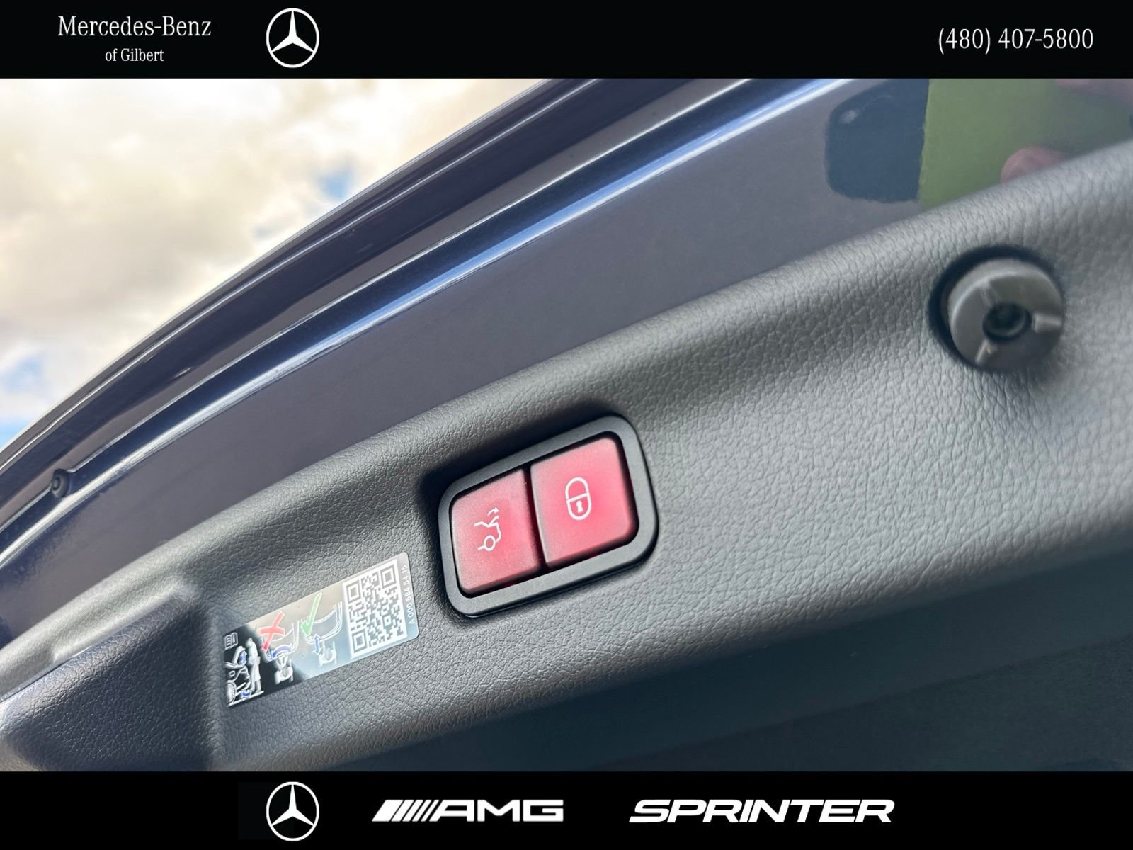 New 2026 Twilight Blue Metallic Mercedes-Benz C 300 image 9