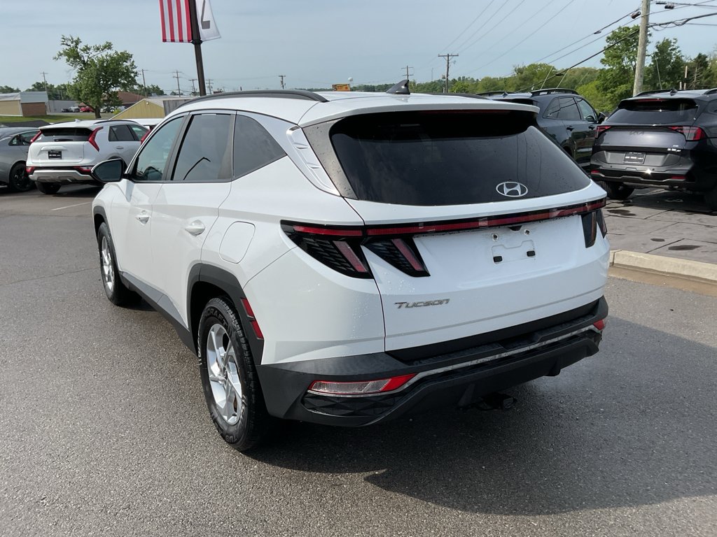 Used 2022 Quartz White Hyundai SEL image 7
