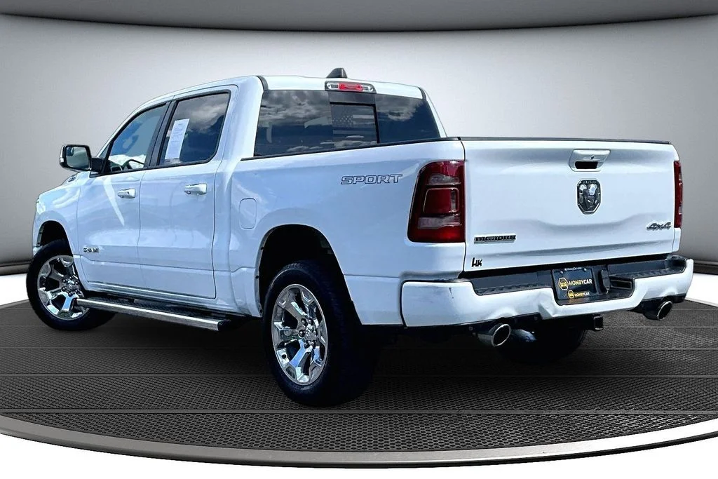 Certified Used 2022 White Ram Big Horn/Lone Star image 4