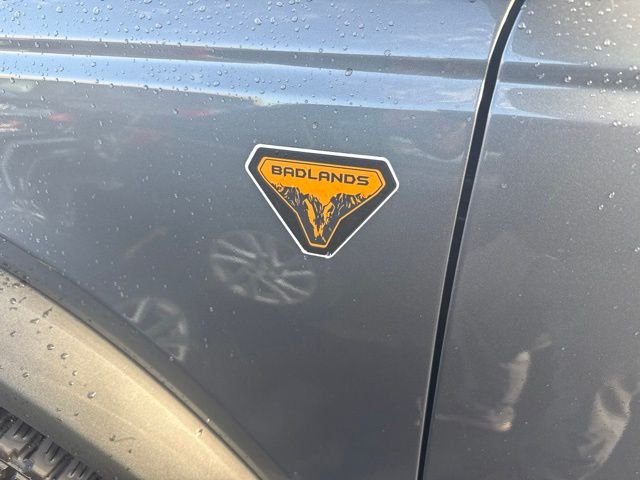 Used 2021 Gray Ford Badlands image 7