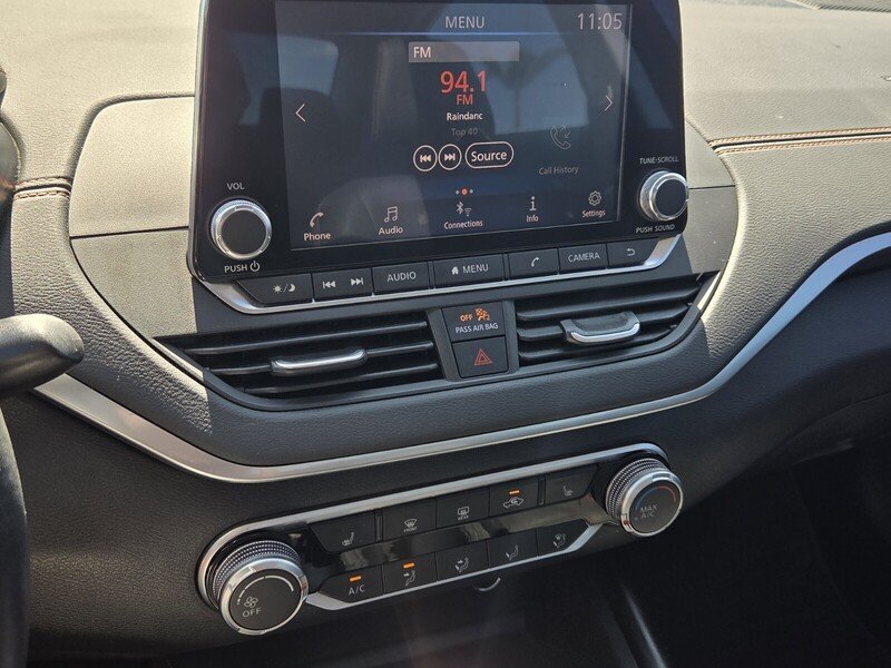 Used 2020 Scarlet NISSAN 2.0 SR SEDAN image 25