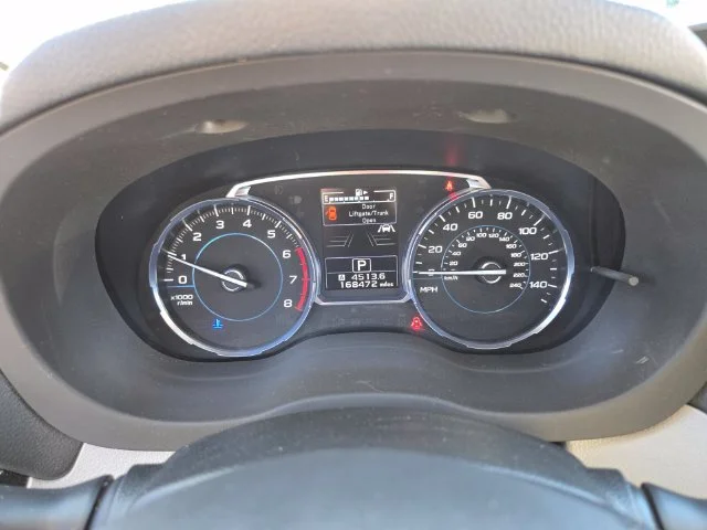 Used 2018 Green Subaru 2.5i Limited image 37
