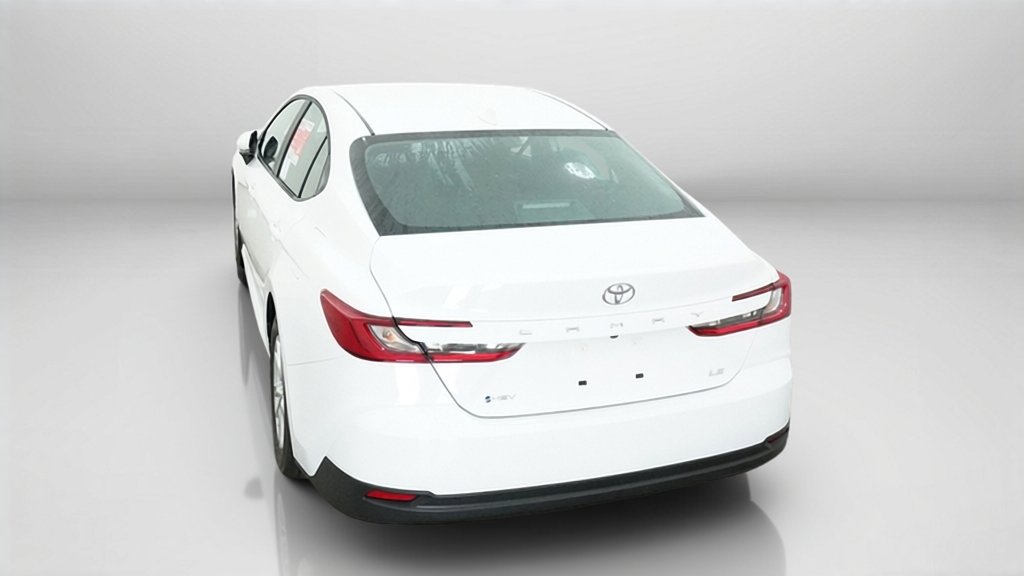 New 2026 Ice Cap Toyota LE image 43