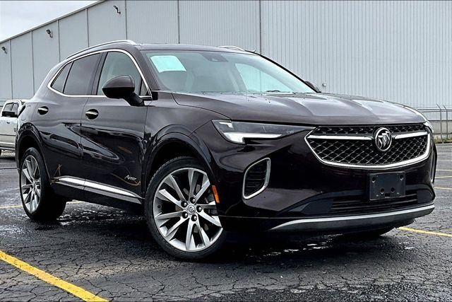 Used 2022 Red Buick Avenir image 2