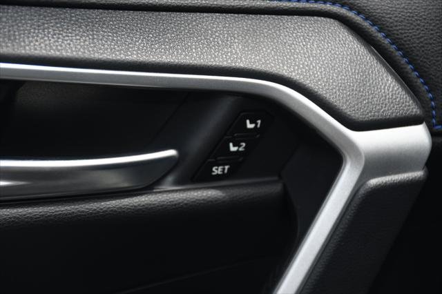 Certified Used 2024 MID BLK/WIND CHILL Toyota  image 12
