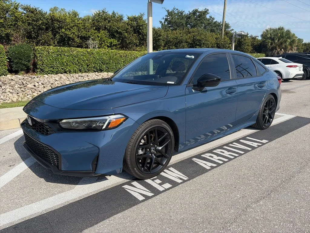 2026 Honda Civic Sport CVT's photo