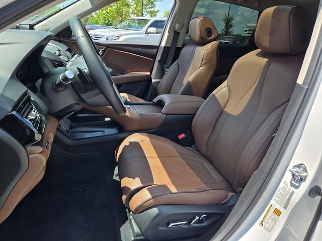 Used 2024 White Acura Advance Package image 9