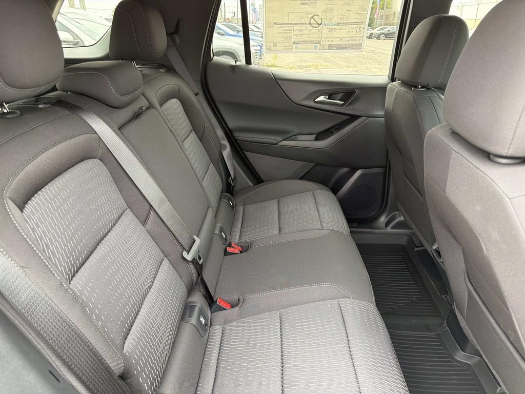 2026 Chevrolet Equinox LT - Photo 10