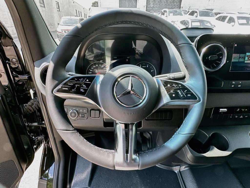 New 2026 Obsidian Black Metallic Mercedes-Benz Crew 144 WB image 39