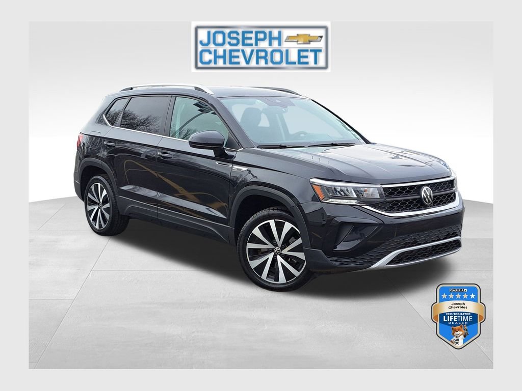 2024 Volkswagen Taos SE