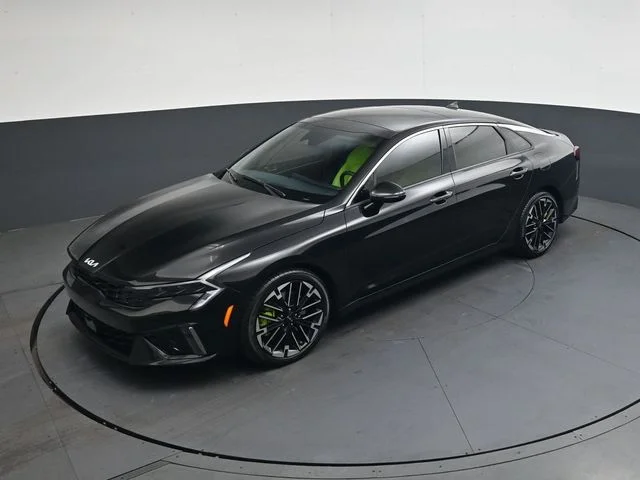Used 2026 Aurora Black Kia GT image 18