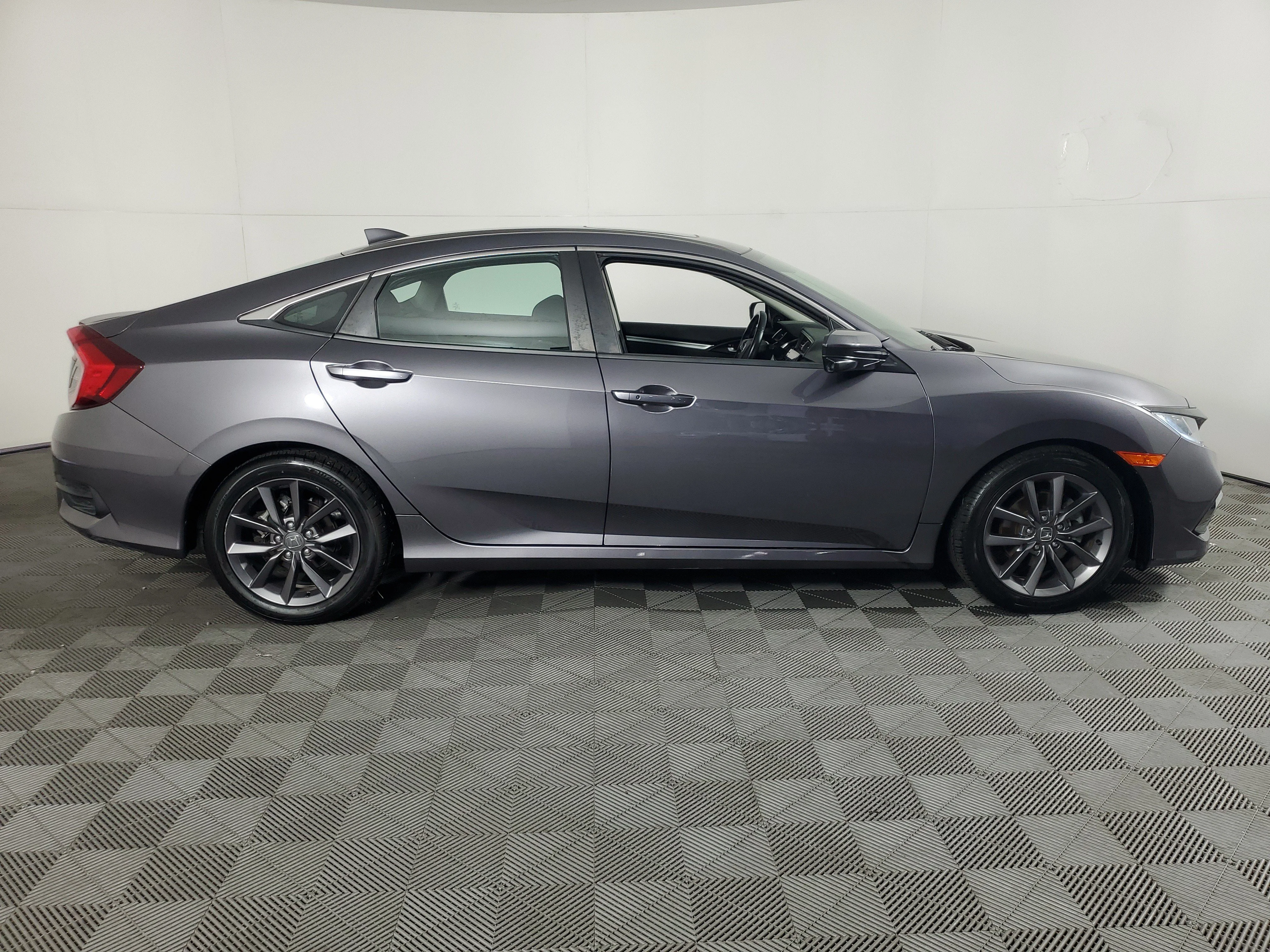 2021 Honda Civic EX - Photo 34