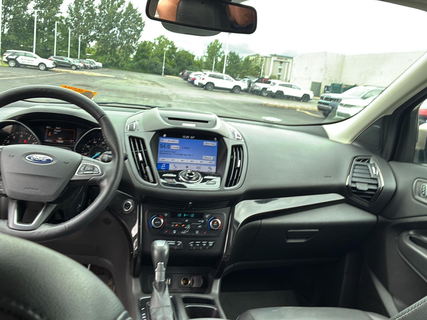 Used 2017 White Gold Ford Titanium image 11