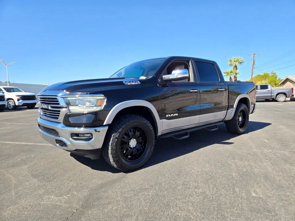 Used 2021 Diamond Black Cry Ram Laramie image 2