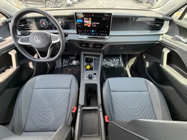 New 2026 White Volkswagen 2.0T SE image 12