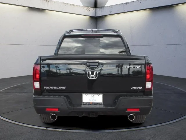 Certified Used 2022 Crystal Black Pearl Honda AWD BLACK EDITION image 7