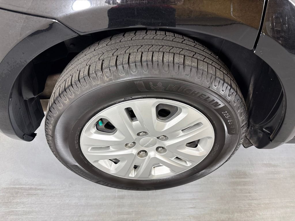 Used 2019 Black Dodge SE image 11