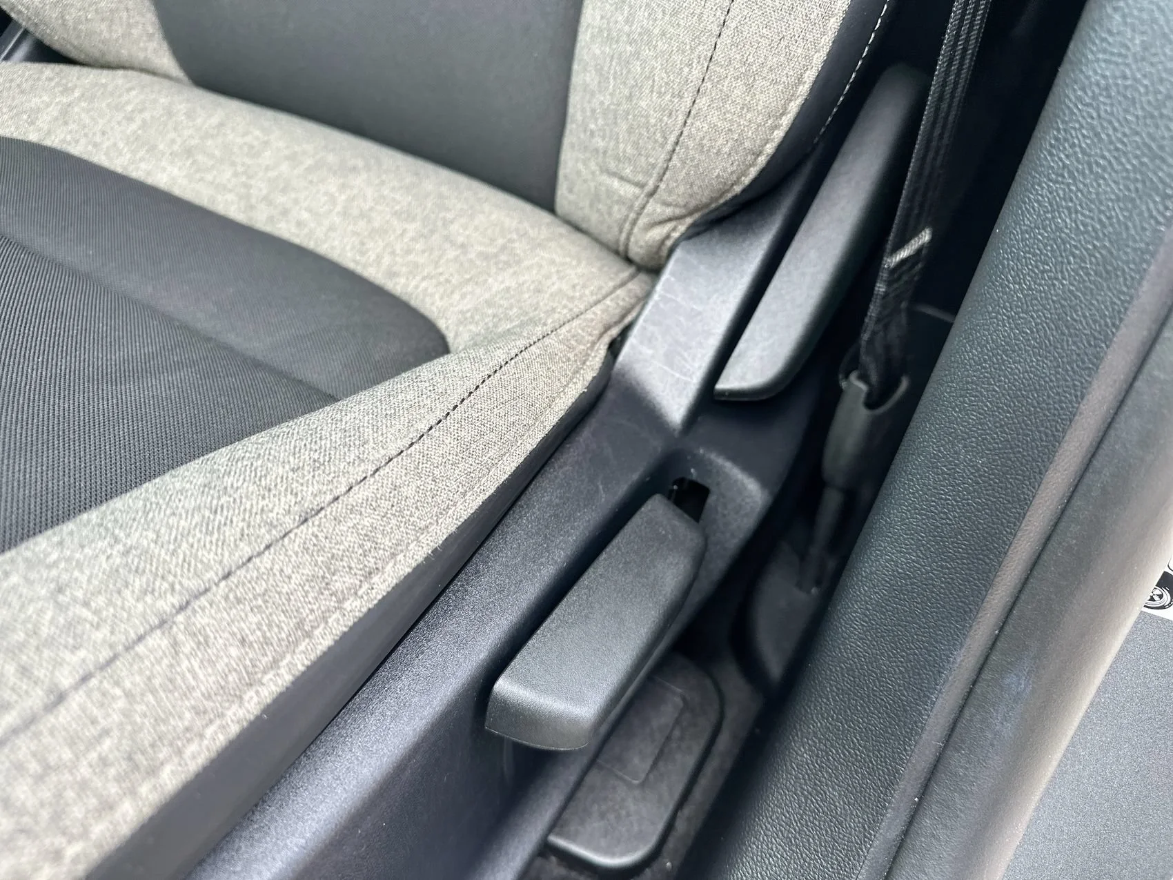 Used 2025 Gray Metallic Ford Big Bend image 12