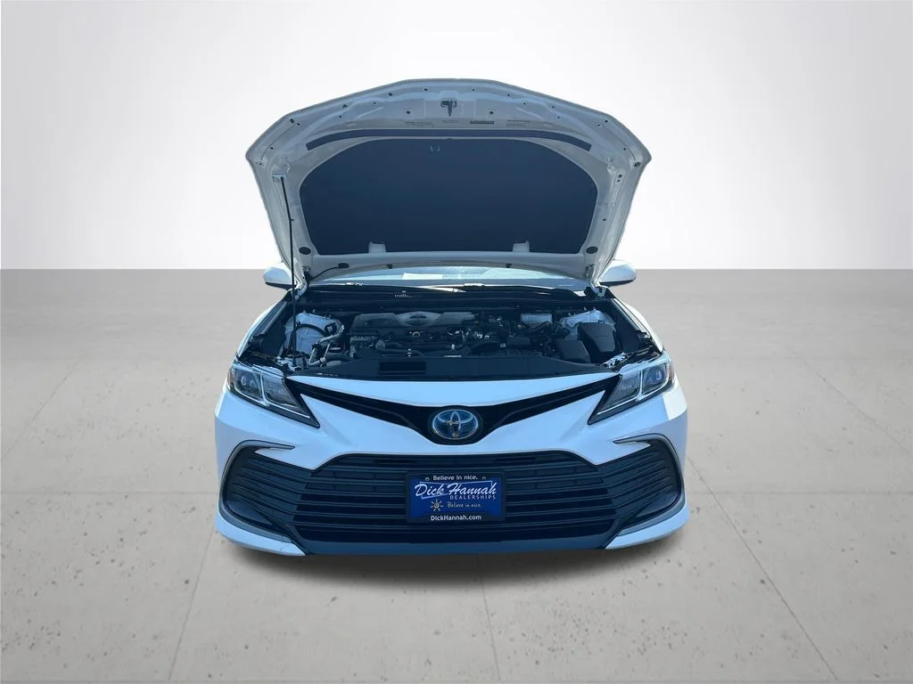 Used 2021 White Toyota LE image 4