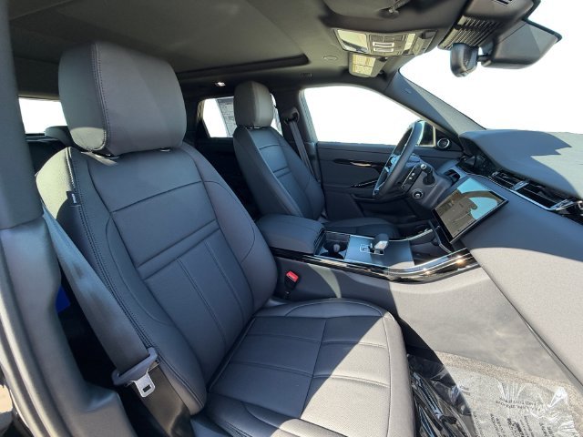 New 2026 Santorini Black Land Rover S image 16