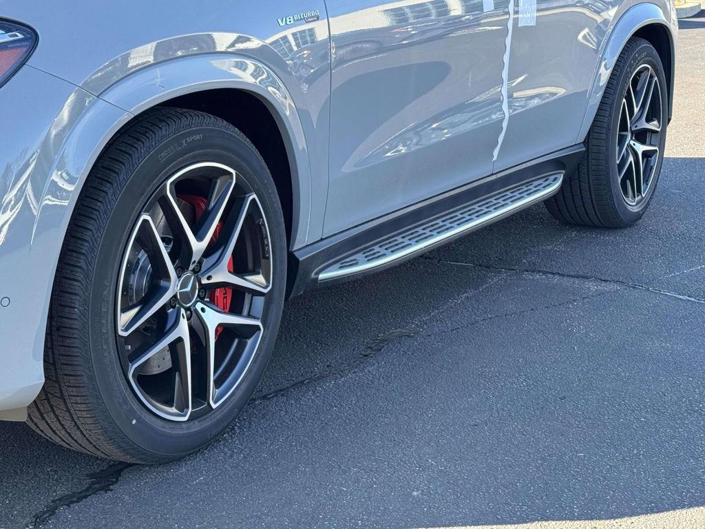 New 2026 MANUFAKTUR Alpine Grey Mercedes-Benz GLE 63 S AMG® image 13