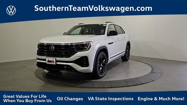 2026 Volkswagen Atlas Cross Sport 2.0T SEL R-Line Black