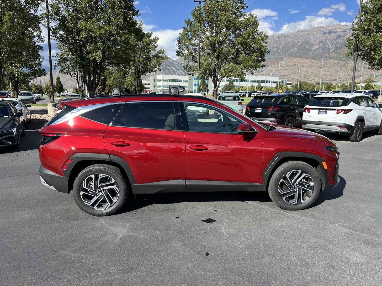 2026 Hyundai Tucson Limited - Photo 15