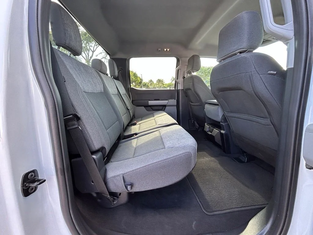 Used 2026 Oxford White Ford XLT image 31