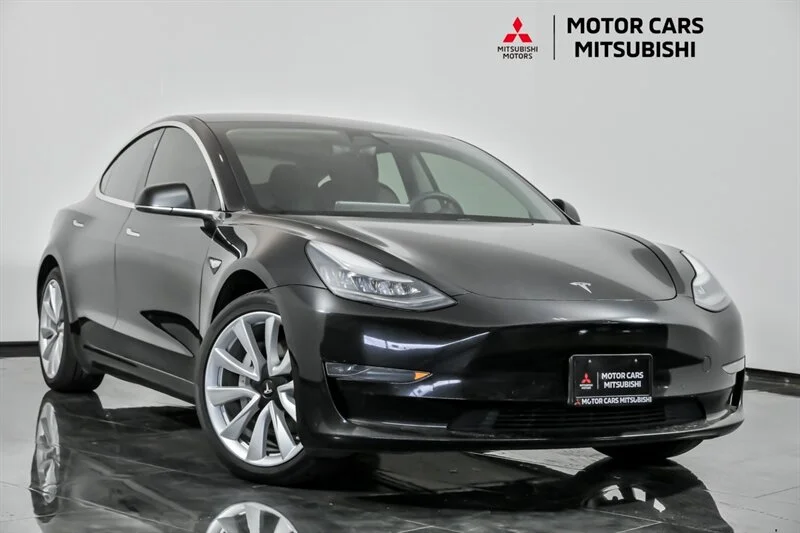 2020 Tesla Model 3 Long Range Dual Motor All-Wheel Drive's photo