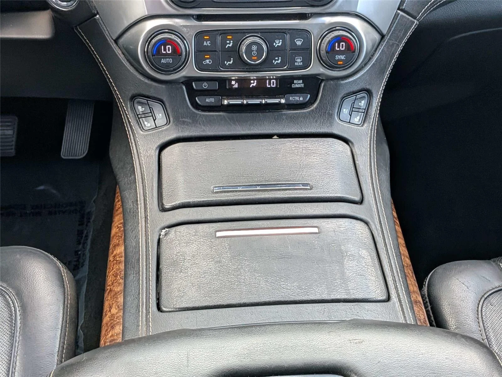 Used 2017 Black Chevrolet Premier image 19