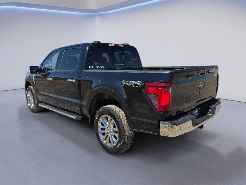 New 2026 Agate Black Metallic Ford XLT image 7