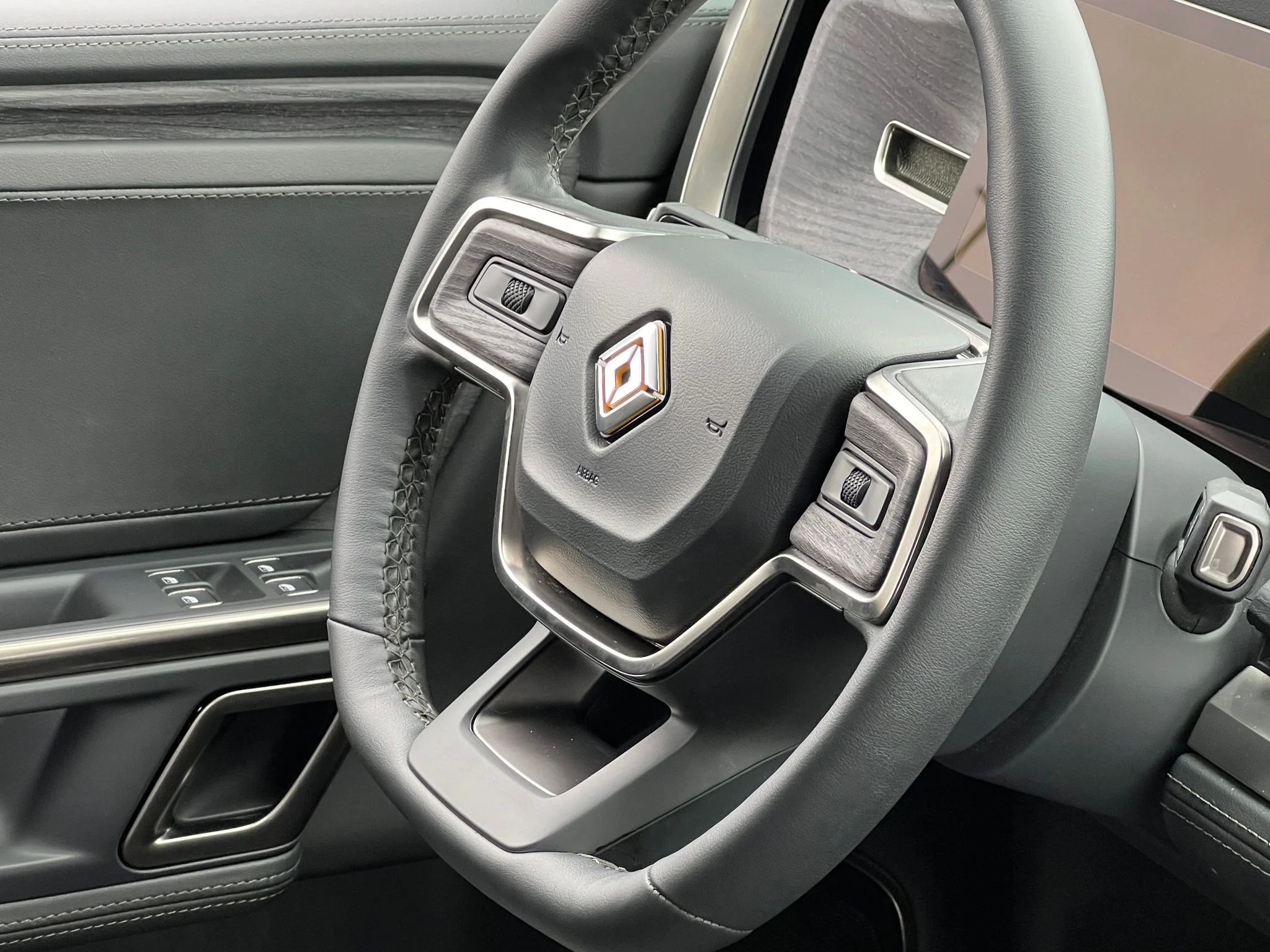 Used 2024 Black Rivian Adventure image 40